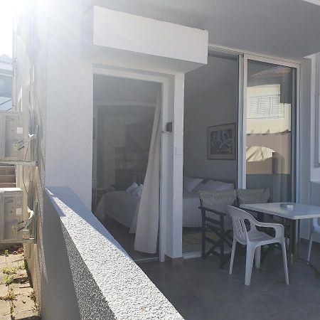Emilia 10 Studio Polis Exterior photo